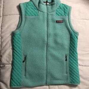Quilted  Vineyard Vines Vest